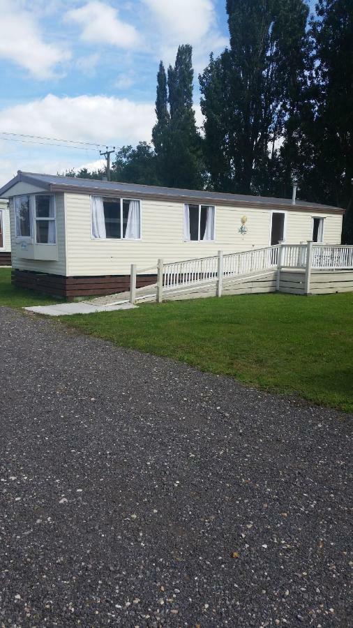 Fenlake Holiday Accommodation Metheringham Eksteriør bilde